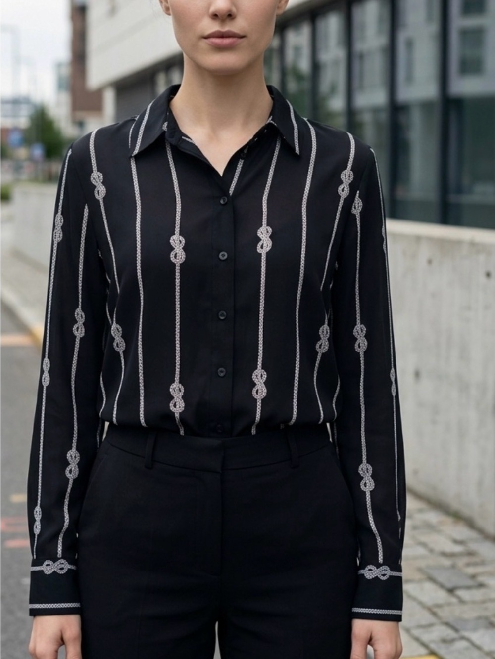 NWT White House Black Market Rope Knot Print Soft Shirt | Size Large